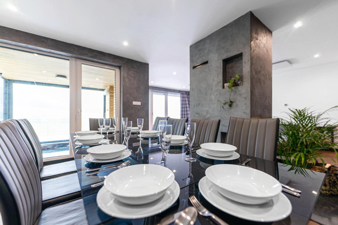 Wellness Villa Klinovec Views โลชนา โปด กลิโนฟเซม ภายนอก รูปภาพ